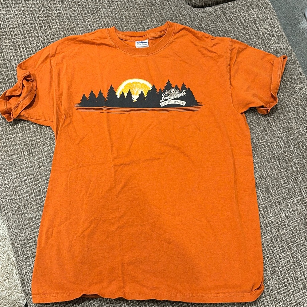 Leinenkugel’s sunset wheat tee